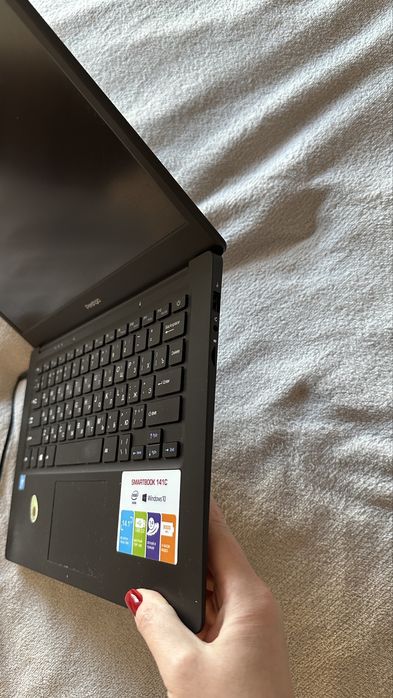 Prestigio 141c smartbook