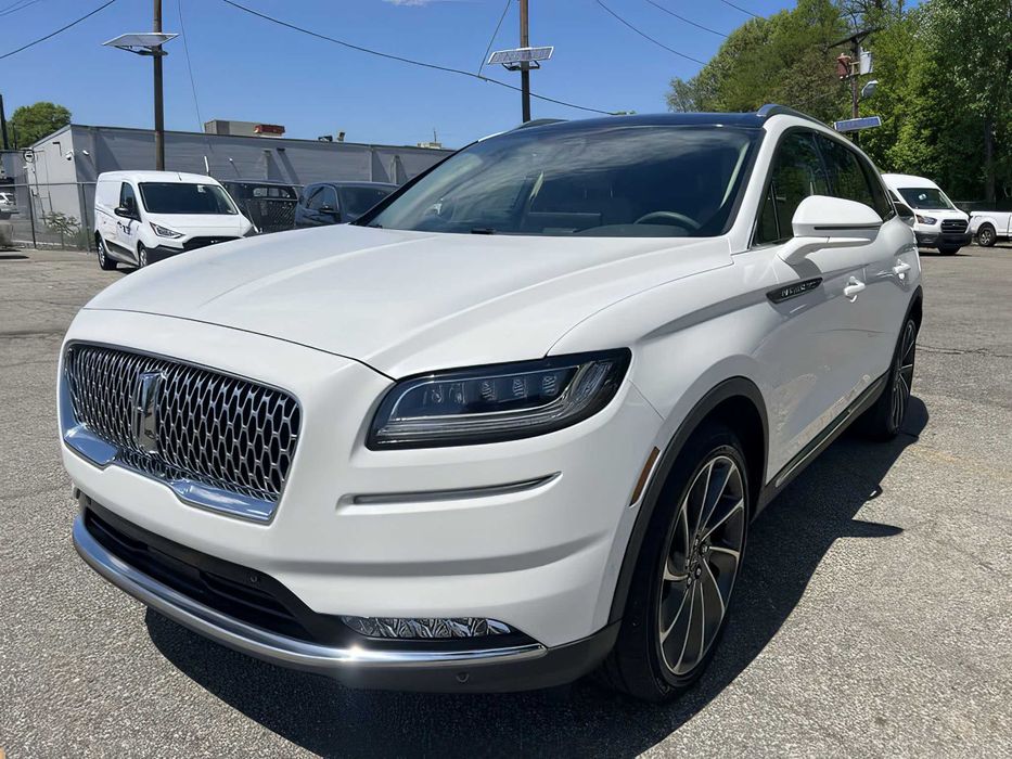 Lincoln Nautilus      2021