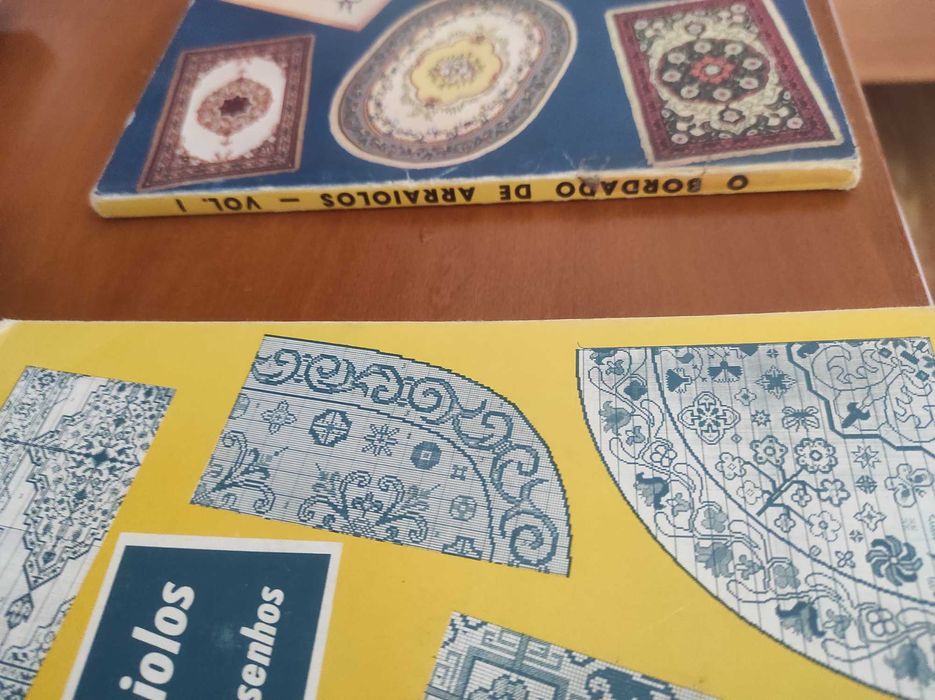 Livros "O Bordado de Arraiolos '