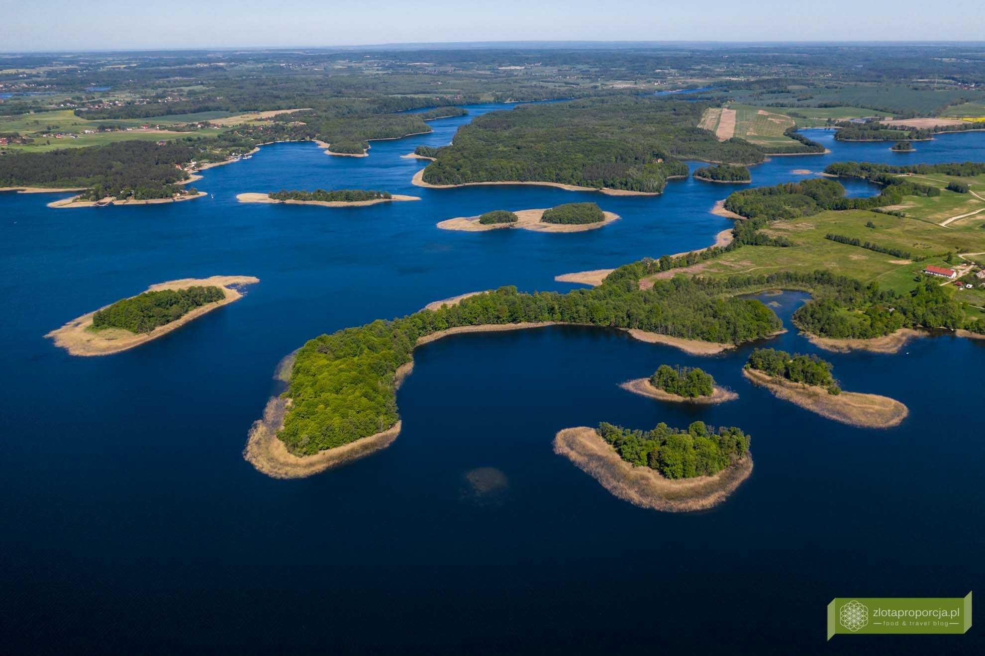 Domek letniskowy nad samym j.Narie Bogaczewo.50 m do plaży.