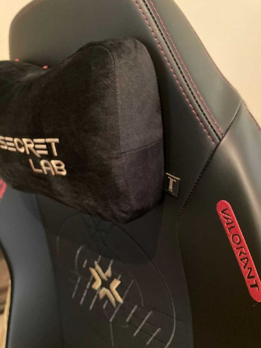 Secret lab TITAN Evo 2022 - VALORANT champions SPECIAL edition