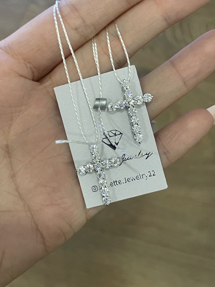 Крестик с муассанитами 1.10ct белое золото 585