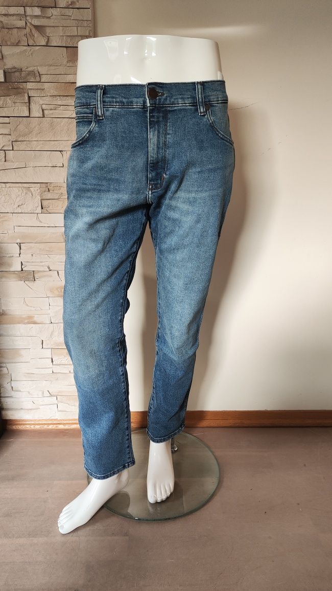 Wrangler Larston Blue Fever męskie jeansy jak rurki rozm 36/32