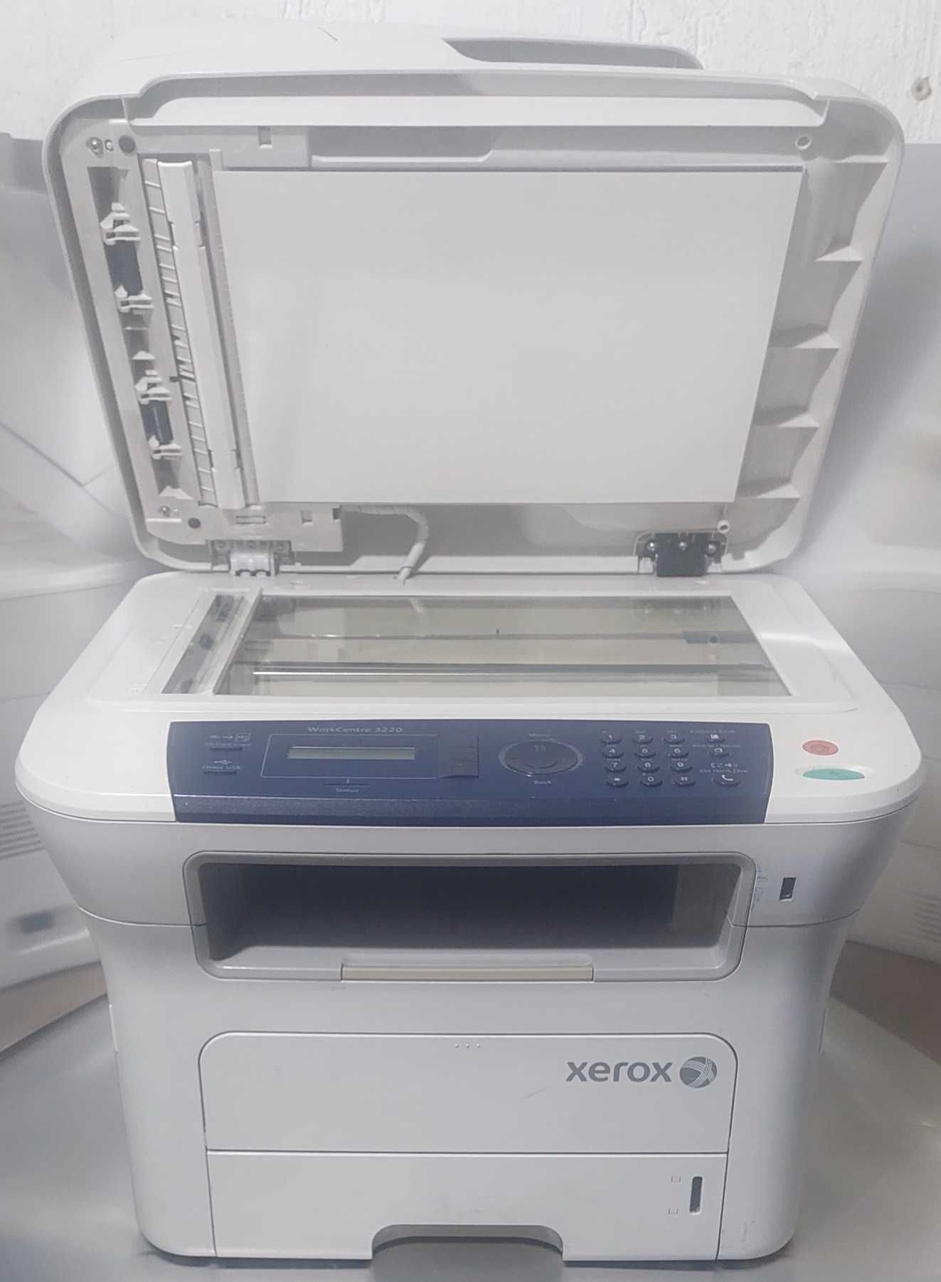 Б/В Багатофункціональний принтер Xerox WorkCentre 3220
