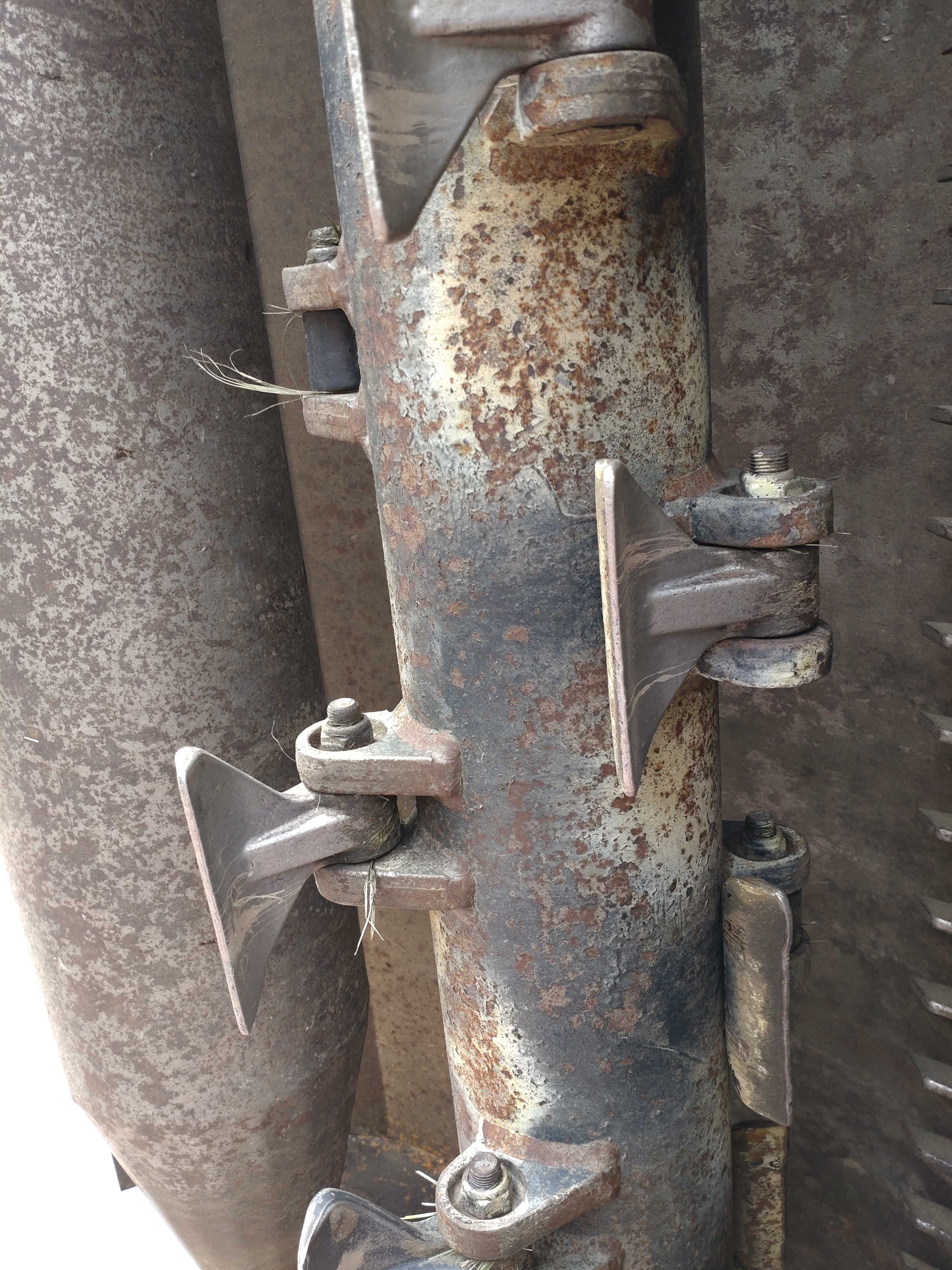 Kosiarka Mulczer Kuhn  Muthing TBES 250