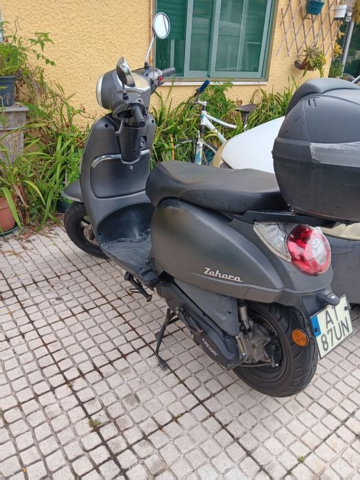 Moto Zahara secuter 125cc