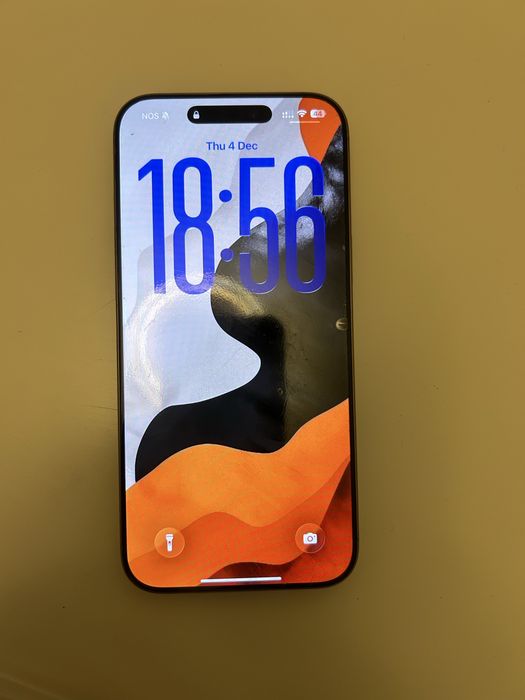 iPhone 16 pro max 256GB titanium desert