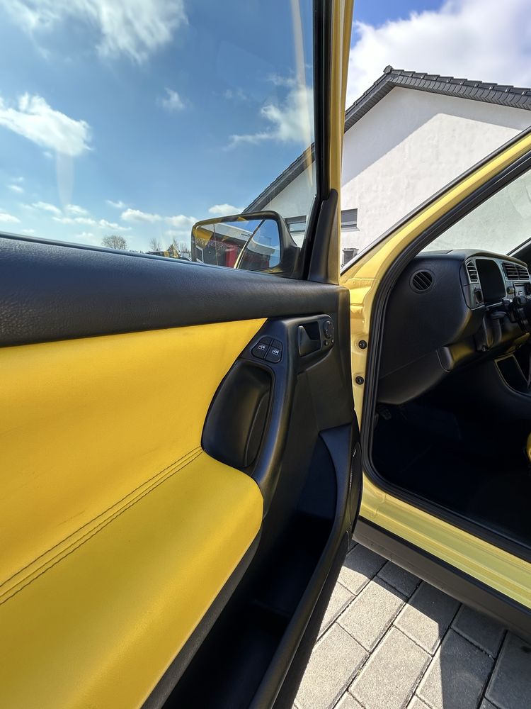 Vw golf mk3 Colour concept yellow