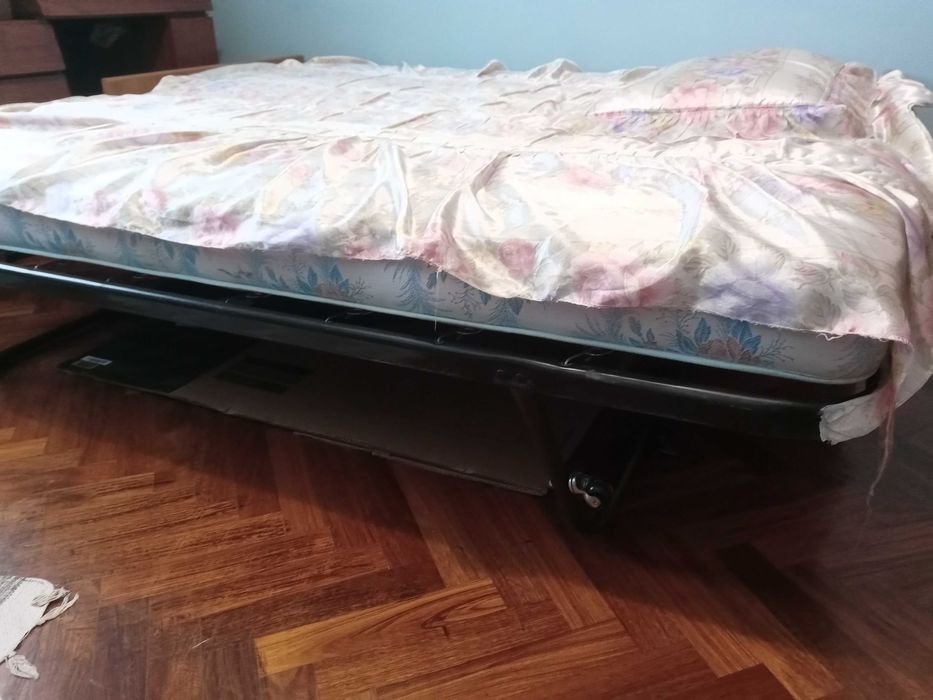 NOVO PREÇO Cama dupla de solteiro