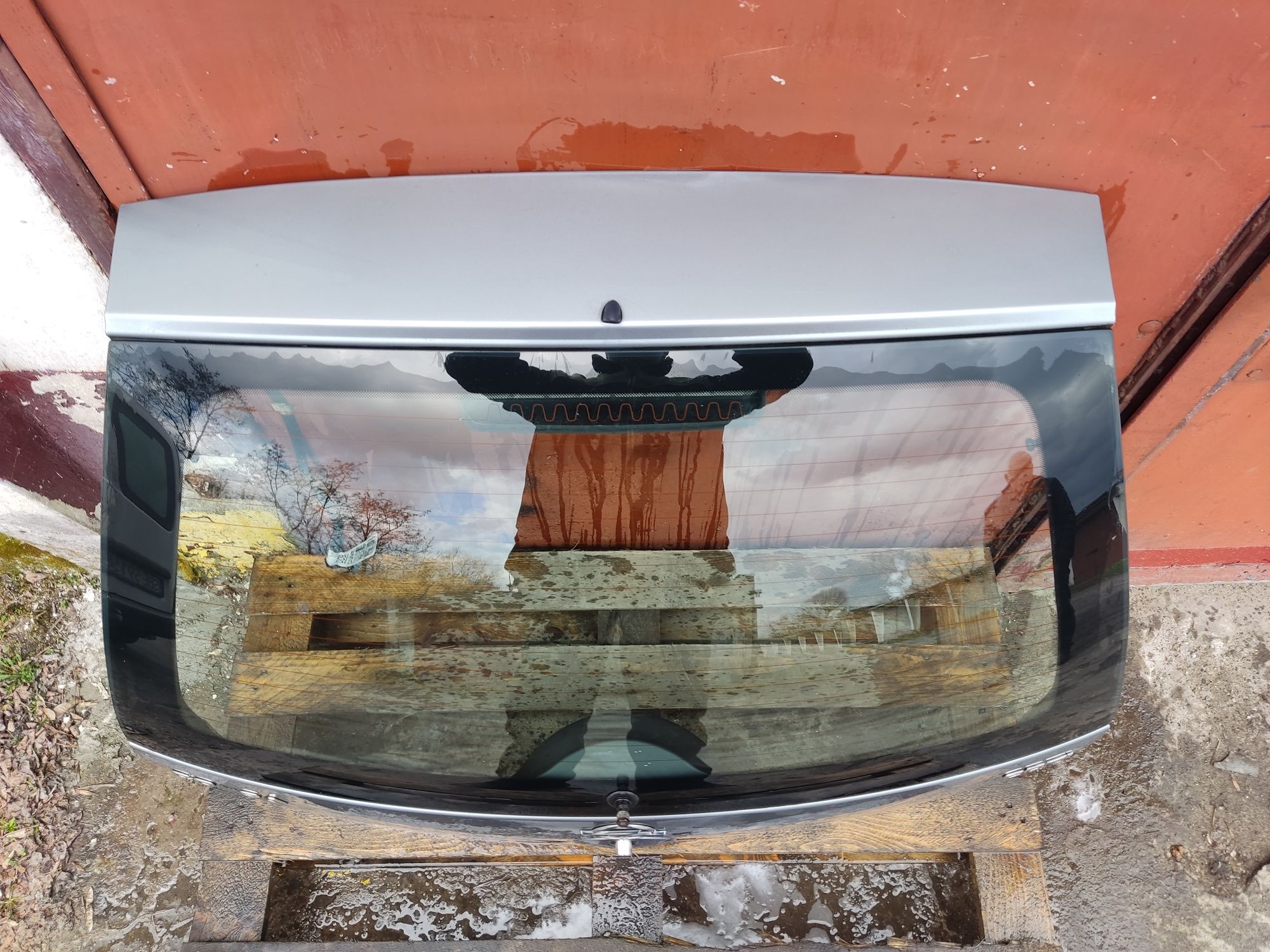 Klapa Tył Tylna Pokrywa Bagażnika Opel Corsa C Kolor Srebrny Z 163
