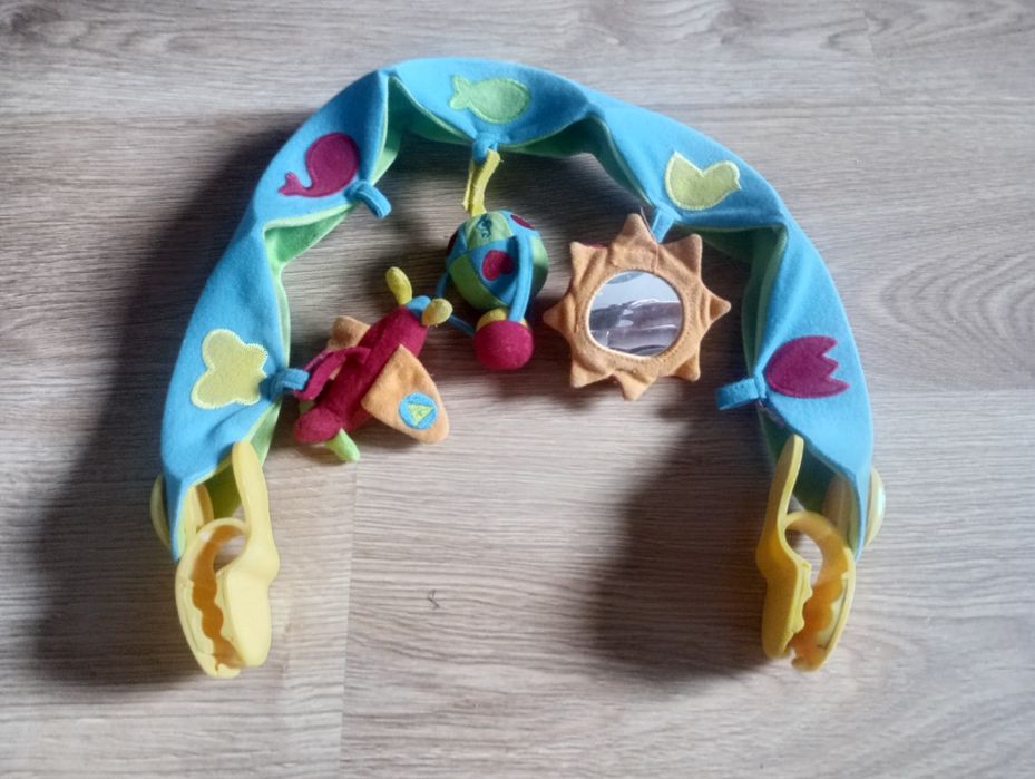 Rezerwacja Pałąk, łuk do wózka, fotelika z 3 zabawkami