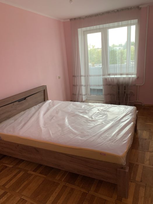 Оренда 3 кімнатноі квартири на  Л Украінки