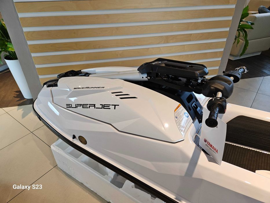 Skuter wodny Yamaha Super Jet dostępny od ręki