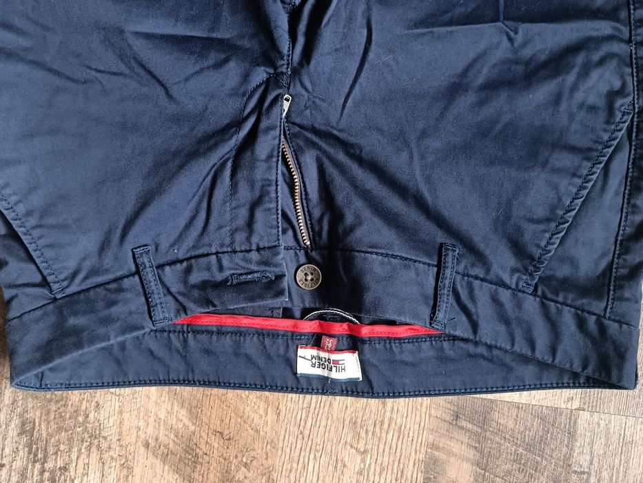 Spodnie Hilfiger denim 32
