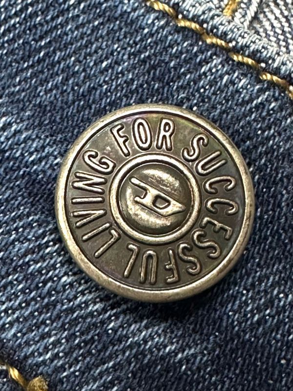 Diesel D-Fining Jeansy Męskie Tapered Logowane Nowy Model r. W29 L32