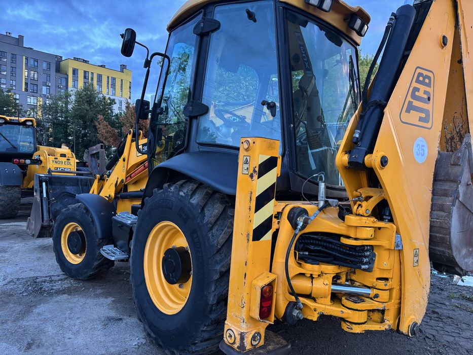 Екскаватор JCB 3CX 2010р.в.