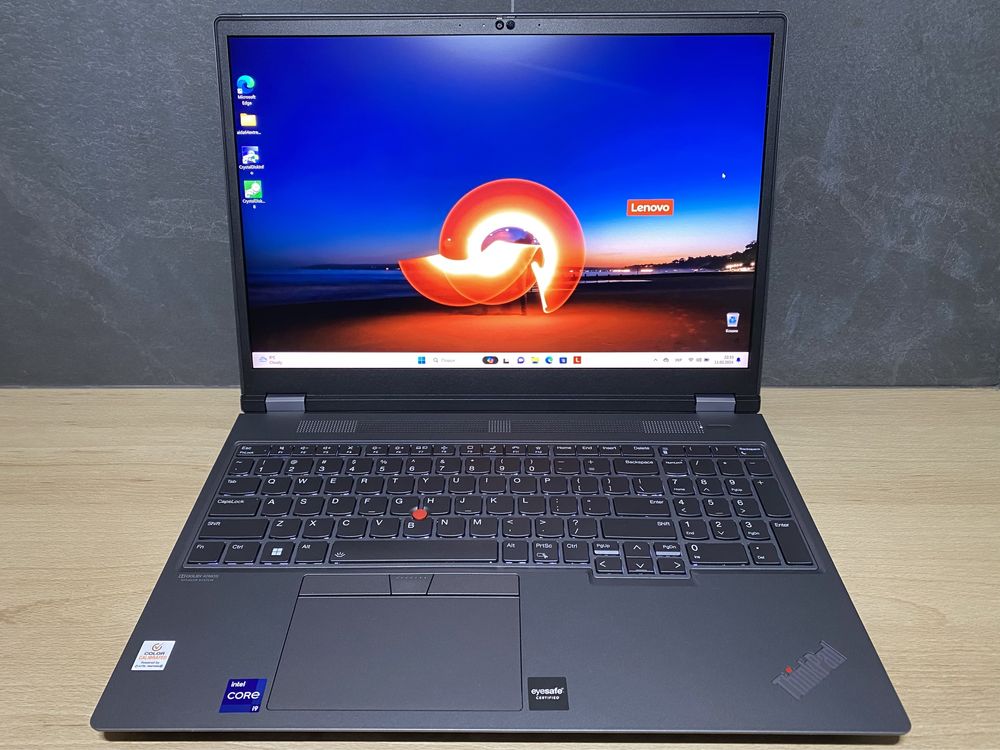 Lenovo ThinkPad P16 4K IPS/i9-12900HX/RTX A4500 16gb/64Gb DDR5/1Tb SSD