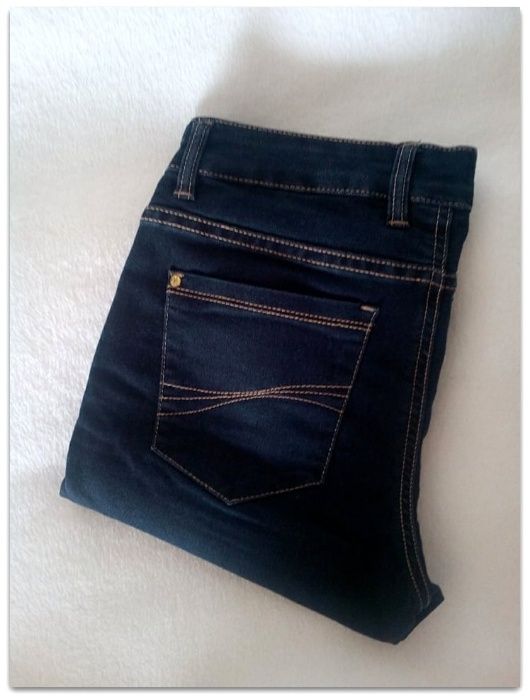 Spodnie dżinsowe / jeansy. Denim. Klasyczne. M/38