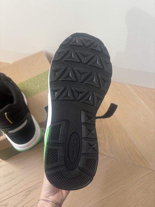 Нові дитячі ботинки черевики водонепроникні мембрана  37