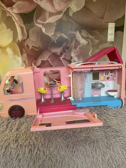 Camper Barbie dla lalek