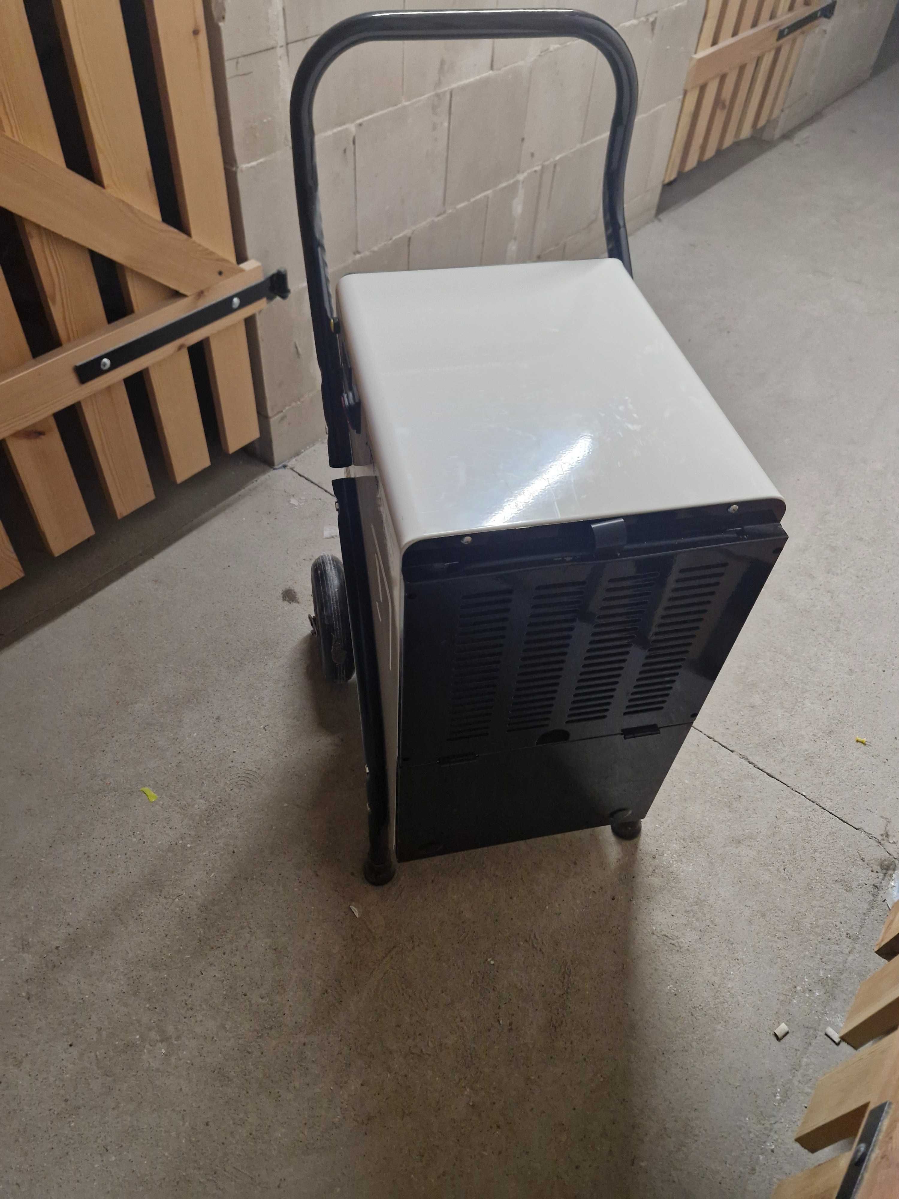 Osuszacz powietrza TROTEC TTK 170 ECO oraz  TTK 166 ECO
