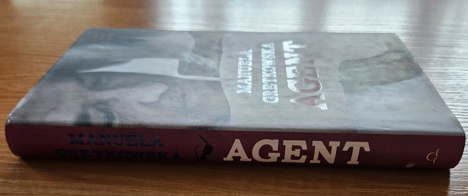 Agent - Manuela Gretkowska