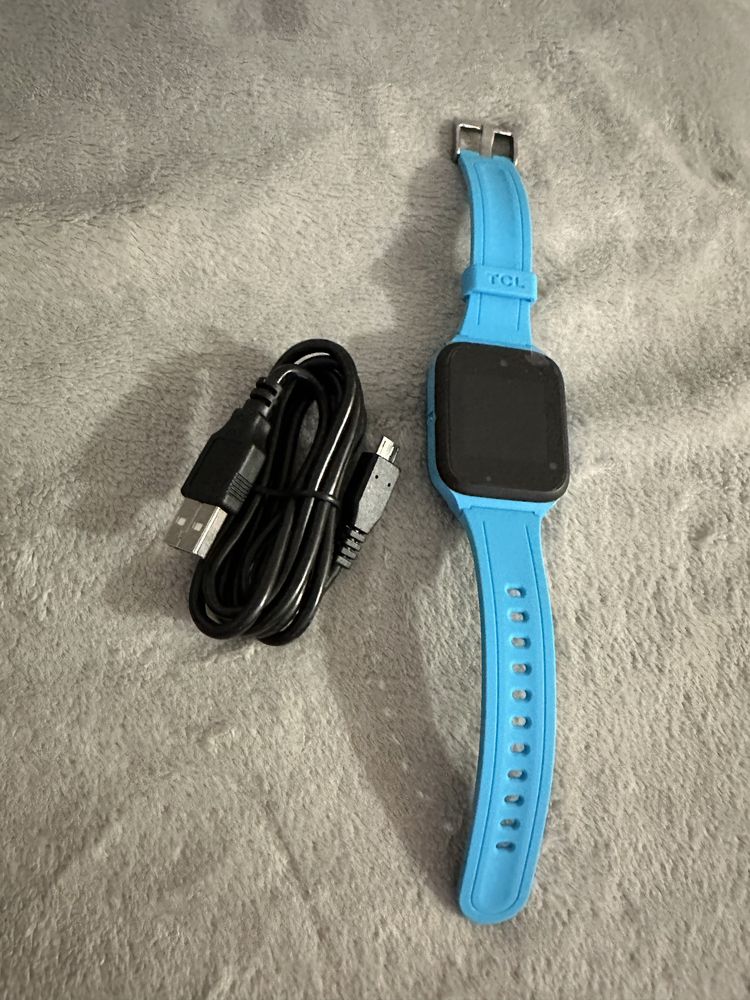 Smartwatch TCL Movetime 40 super cena