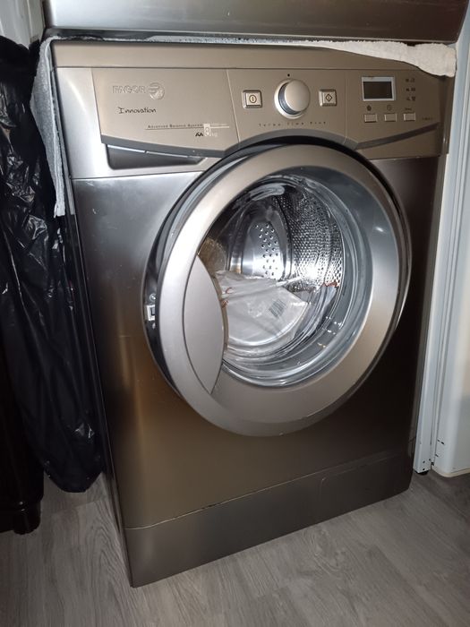 Máquina de lavar roupa 8 kg