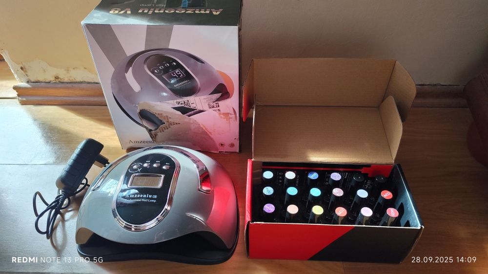 Zestaw do hybrydy lampa+lakiery+ płyny zestaw nowy