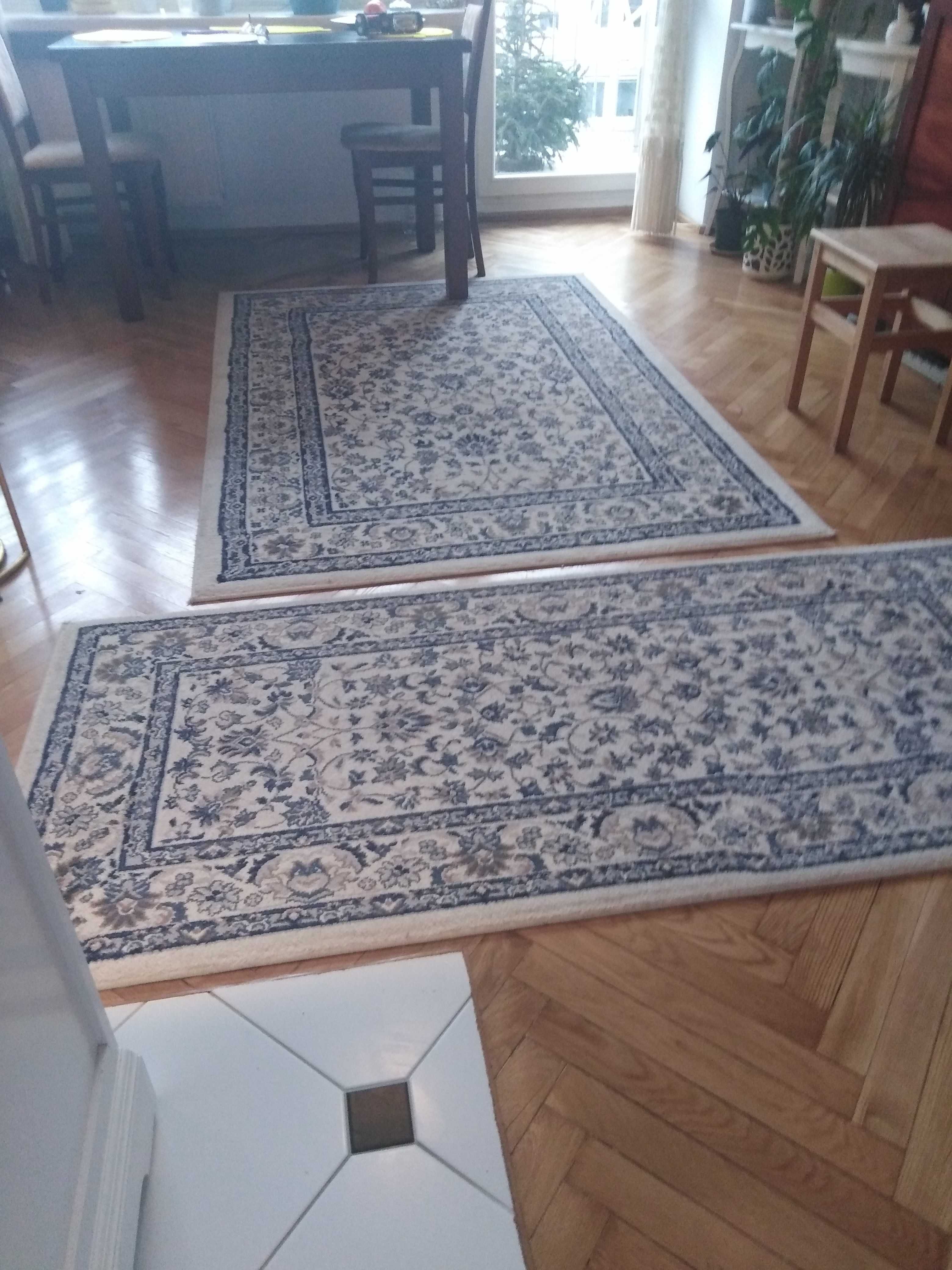 Dywan Valloby Ikea 2 szt 133x195cm,80x180 cm krótki włos,stan idealny