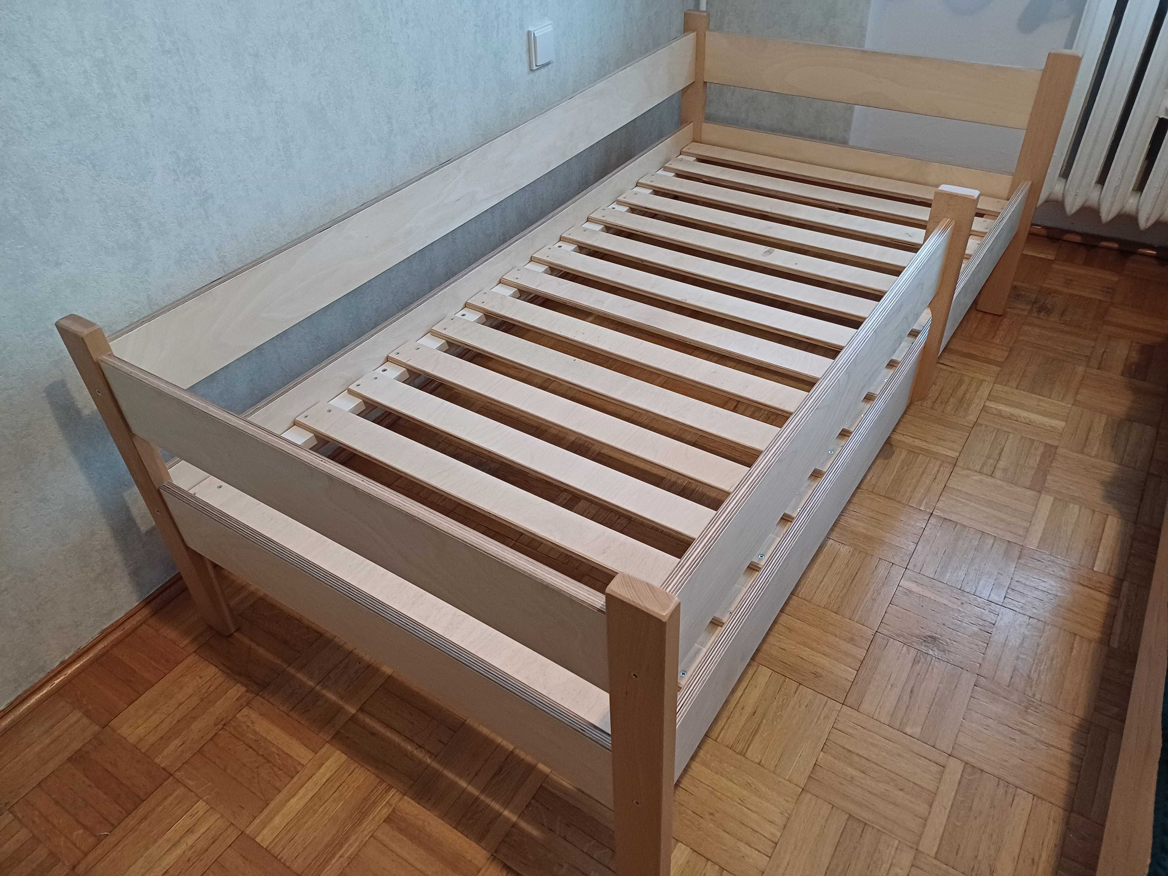 Łóżko dziecięce 80×160 drewniane, lite drewno, na wymiar.