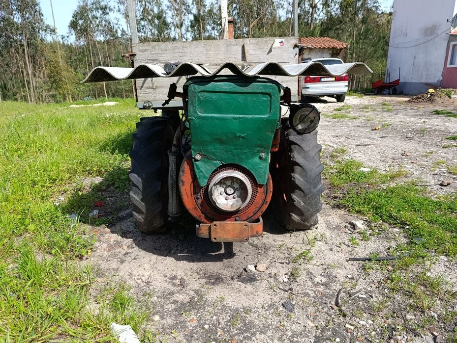 Vendo trator pasquali