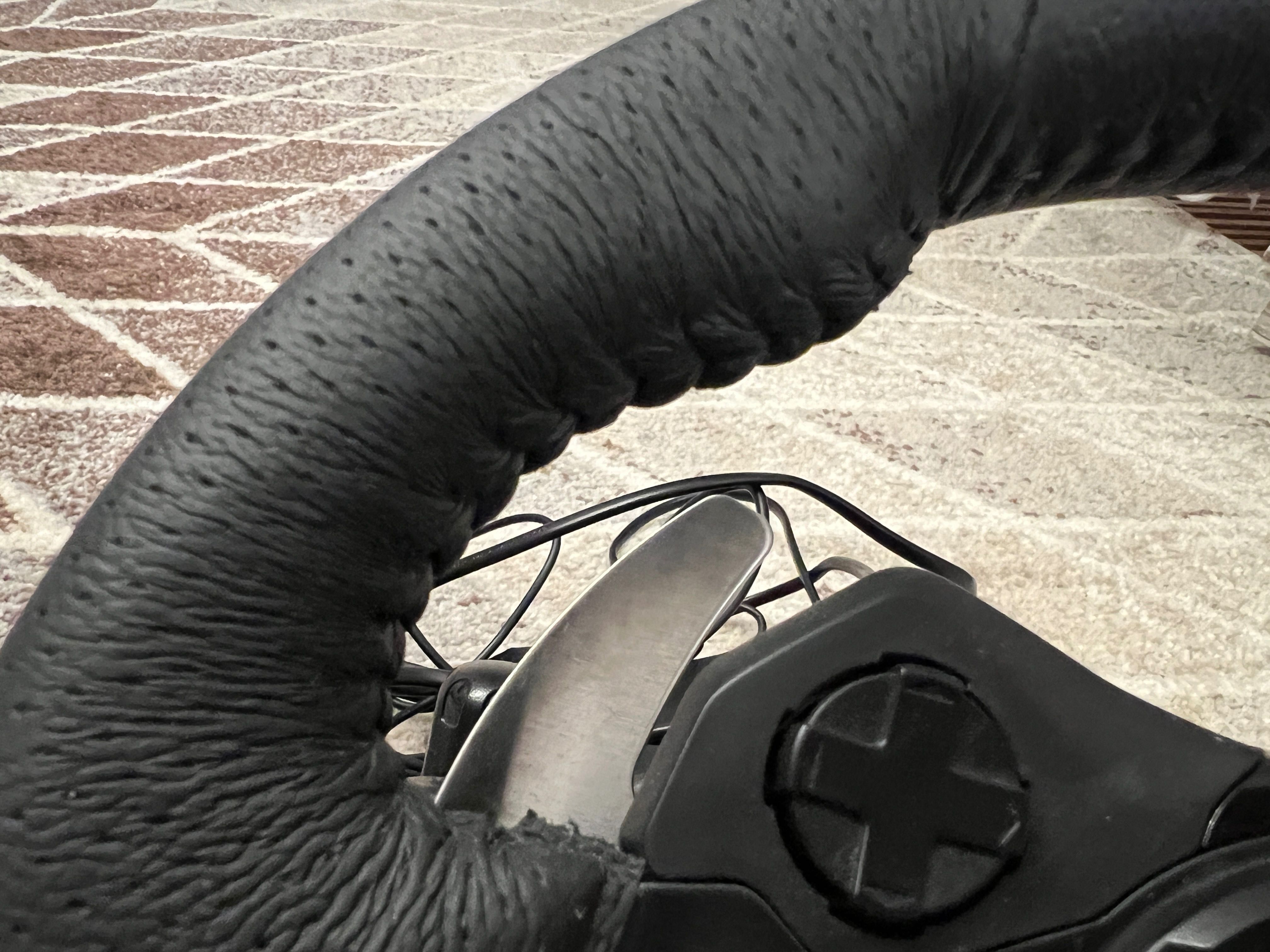Kierownica Logitech G29 + skrzynia + Gran Turismo 7 PS5