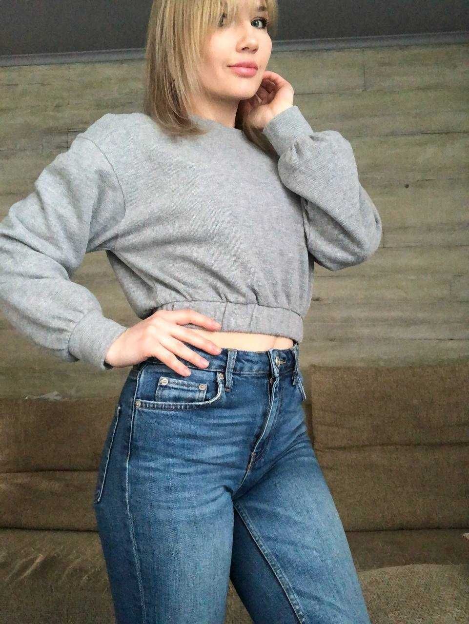 Светр-кроп Pull and Bear