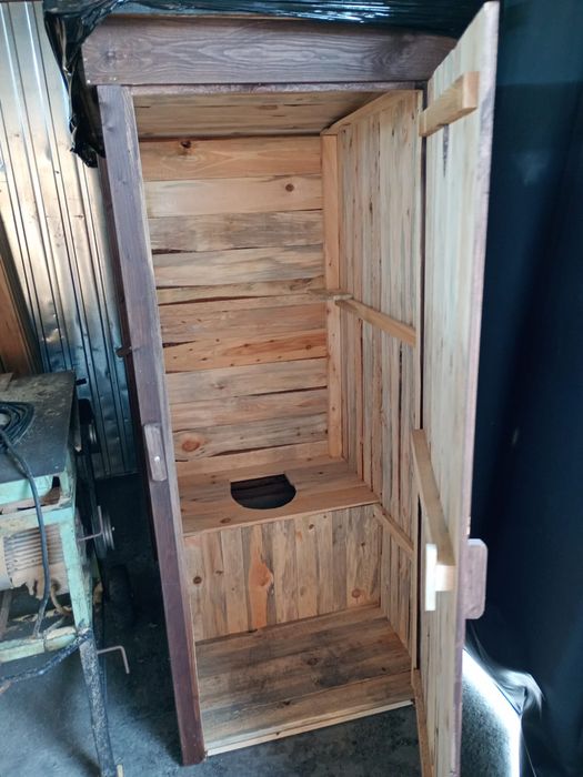 Wychodek wc toi toi drewniany transport gratis