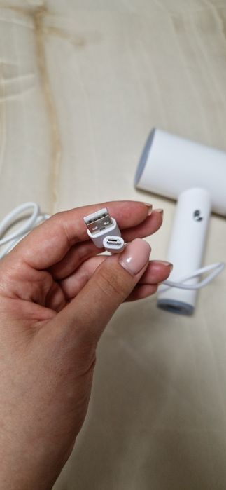 Бездротовий фен на акумуляторі з USB зарядкою, 2000 mAh, 1250 Вт