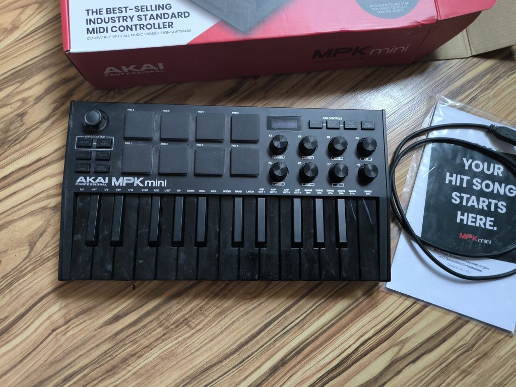 Akai MPK mini professional