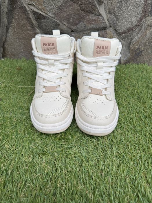 Дитячі кросівки ZARA