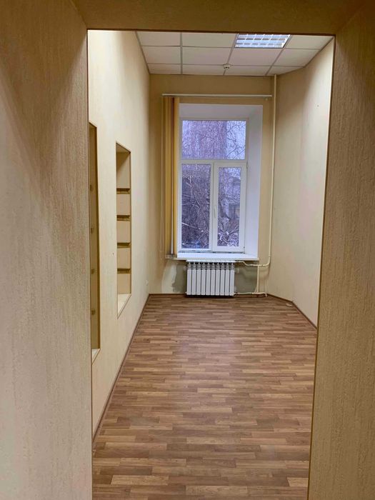 Оренда ОФИС/МАГАЗИН 60м2(опалення вкл в Ор) МетроКоннийРинок 200грн/м2