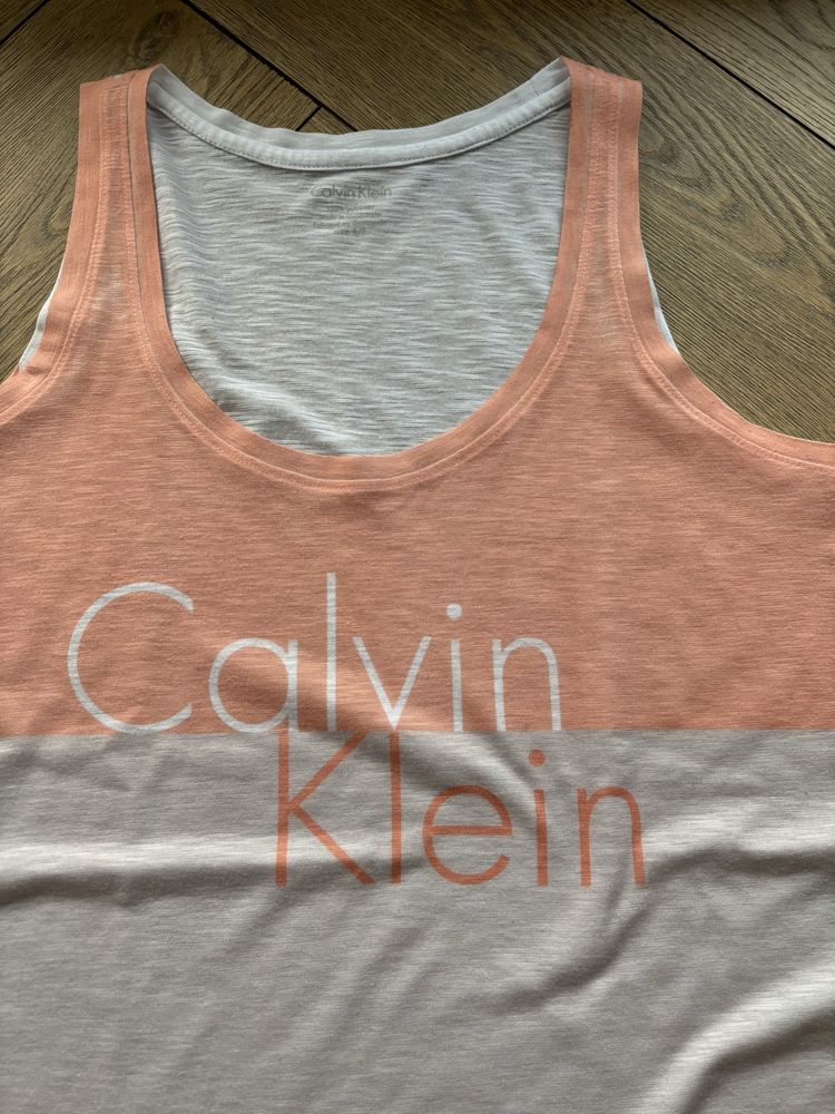 Koszulka na ramiączkach Calvin Klein na lato