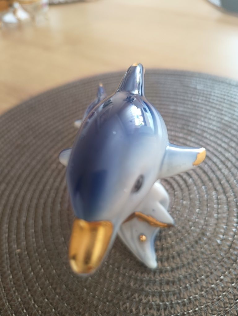 Sprzedam figurkę porcelanową delfiny