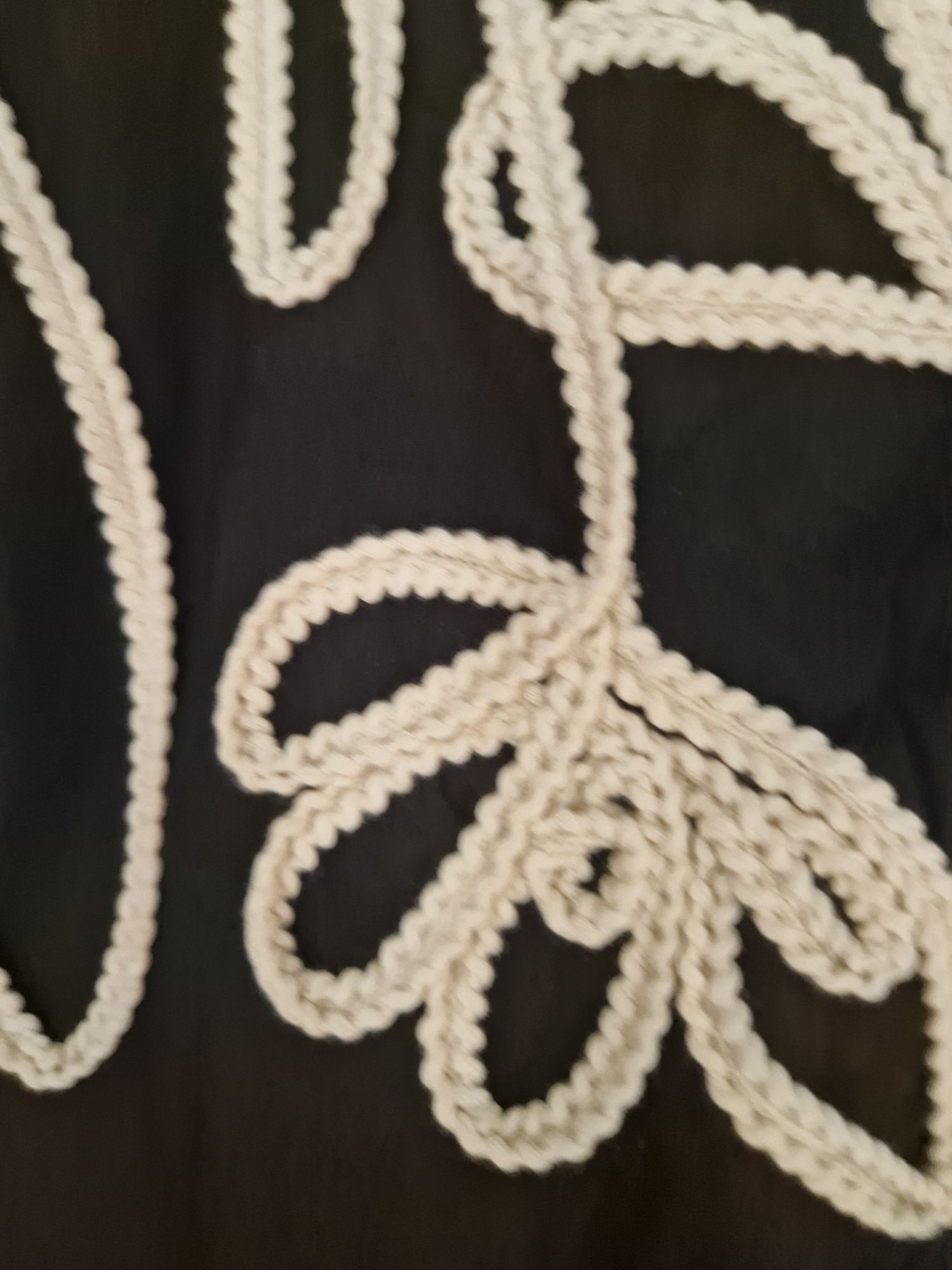 Vendo este  vestido