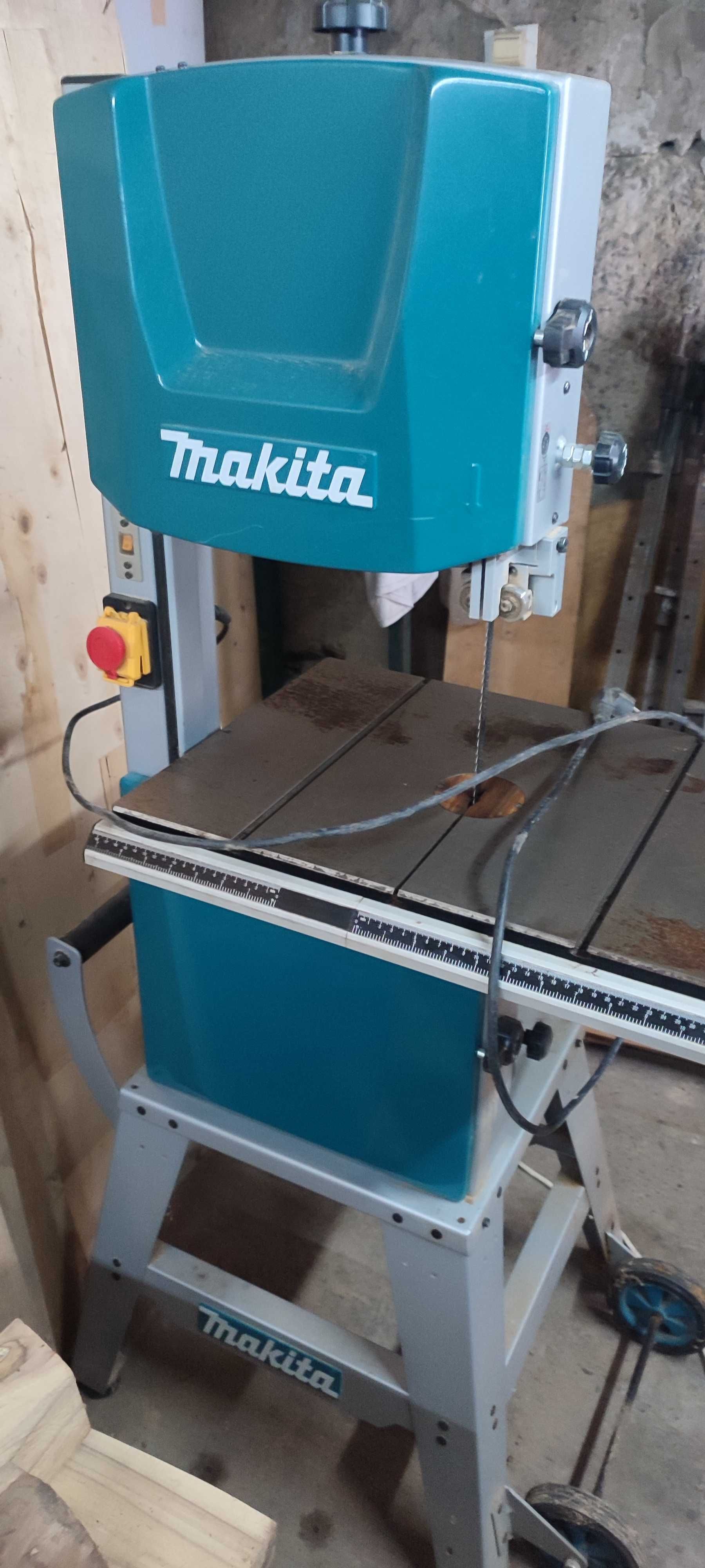 ленточная пила  MAKITA  LB1200F Стрічкова пила