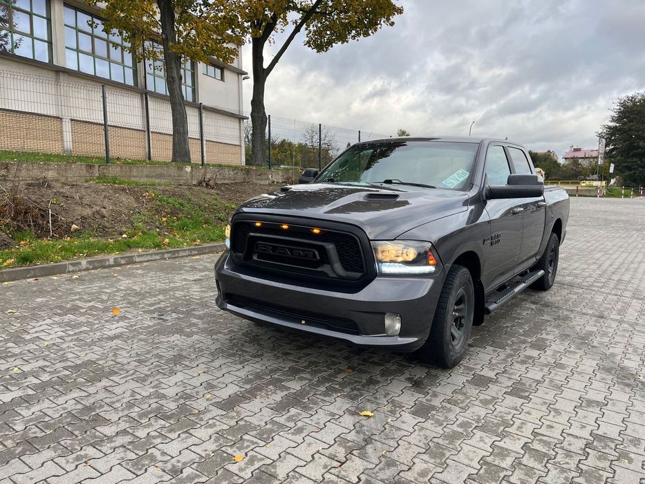 Dodge RAM Ram SPORT 5.7 hemi