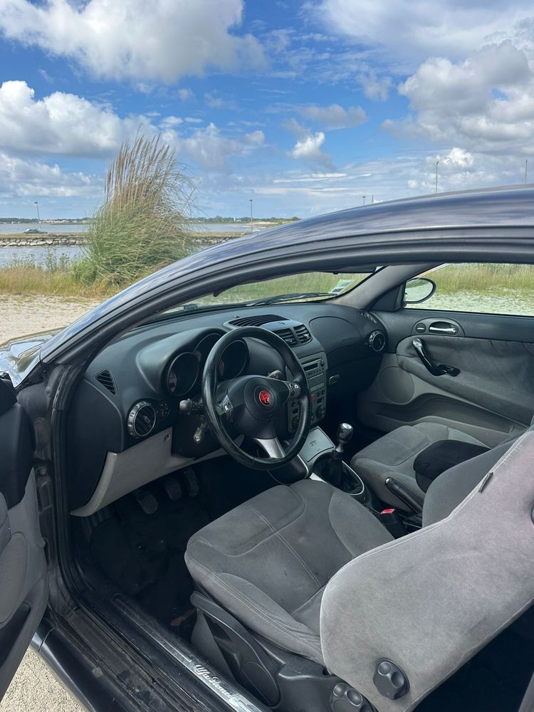 ALFA ROMEO GT possibilidade de credito