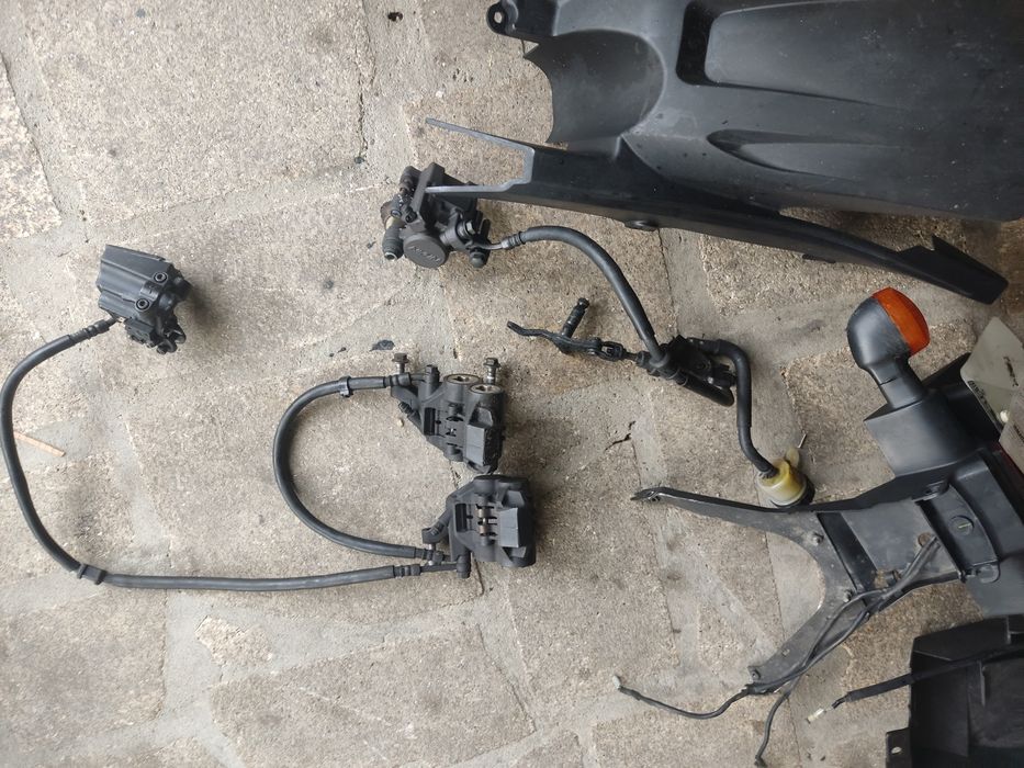 Yamaha fz6 2010...para peças