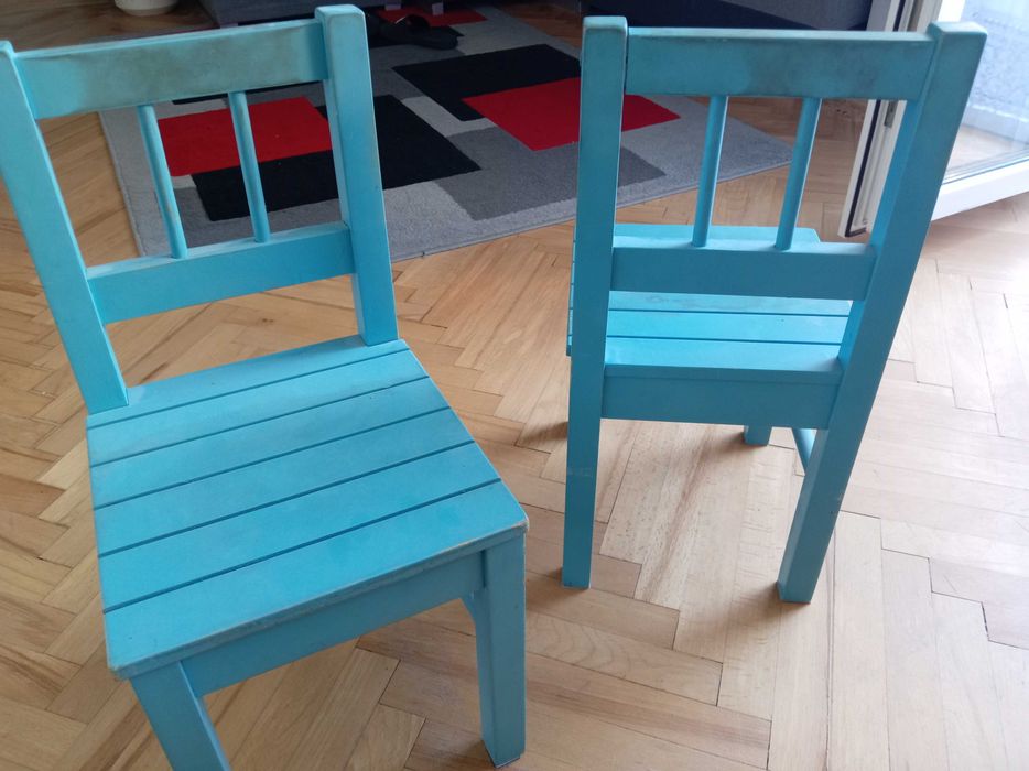 Krzesełko drewniane dziecięce