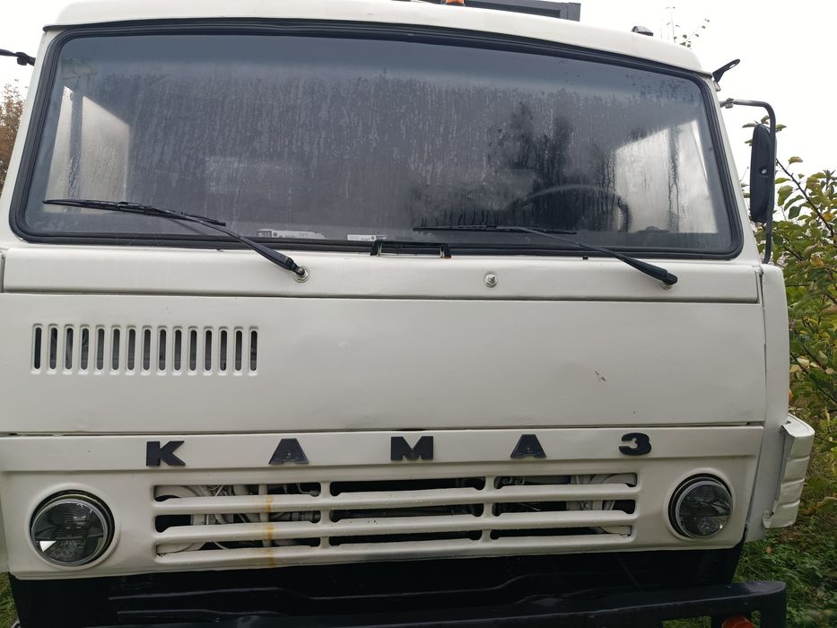 Продаю камаз 53212