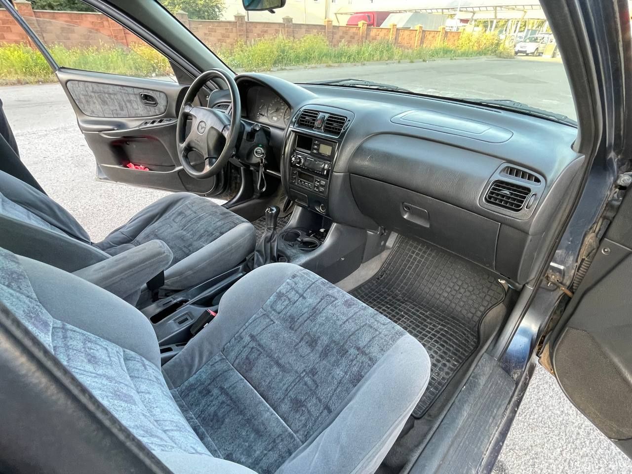Mazda 626 2.0 мазда
