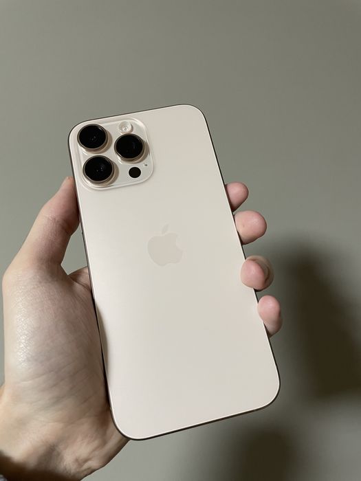 iPhone 16 Pro Max 256GB Desert Titanium • Neverlock • Фізична SIM